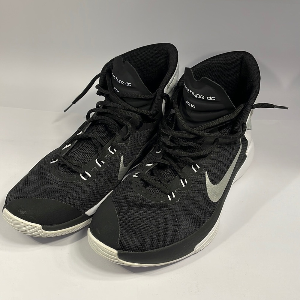 Nike prime hype DF 2016 black / white /silver 844792-001 size 10 us